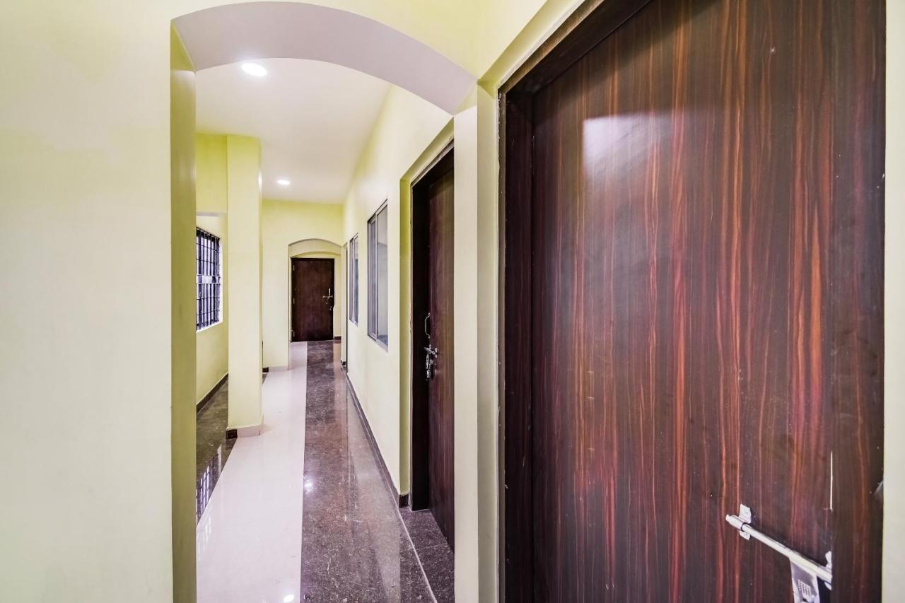 Oyo 60726 Hotel Vrindavan Bilāspur Екстериор снимка